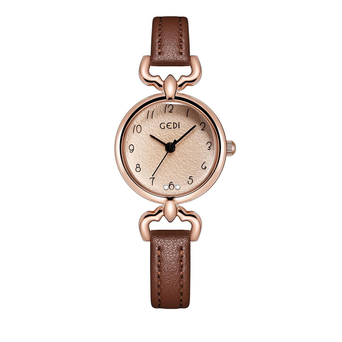 Watch Korean Version Niche Women s Watch Simple Spark Patterned Dial leather strap Waterproof Ladies Fashion Quartz Wristwatches
Watch Korean Version Niche Women s Watch Simple Spark Patterned Dial leather strap Waterproof Ladies Fashion Quartz Wristwatches