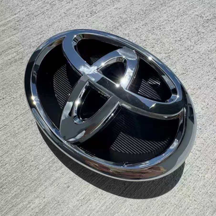 NEW TOYOTA YARIS 2015 Emblems ASSEMBLY 90975-T2008 Genuine OEM 90975T2008 YARIS 2015 серебряный
NEW TOYOTA YARIS 2015 Emblems ASSEMBLY 90975-T2008 Genuine OEM 90975T2008 YARIS 2015 серебряный