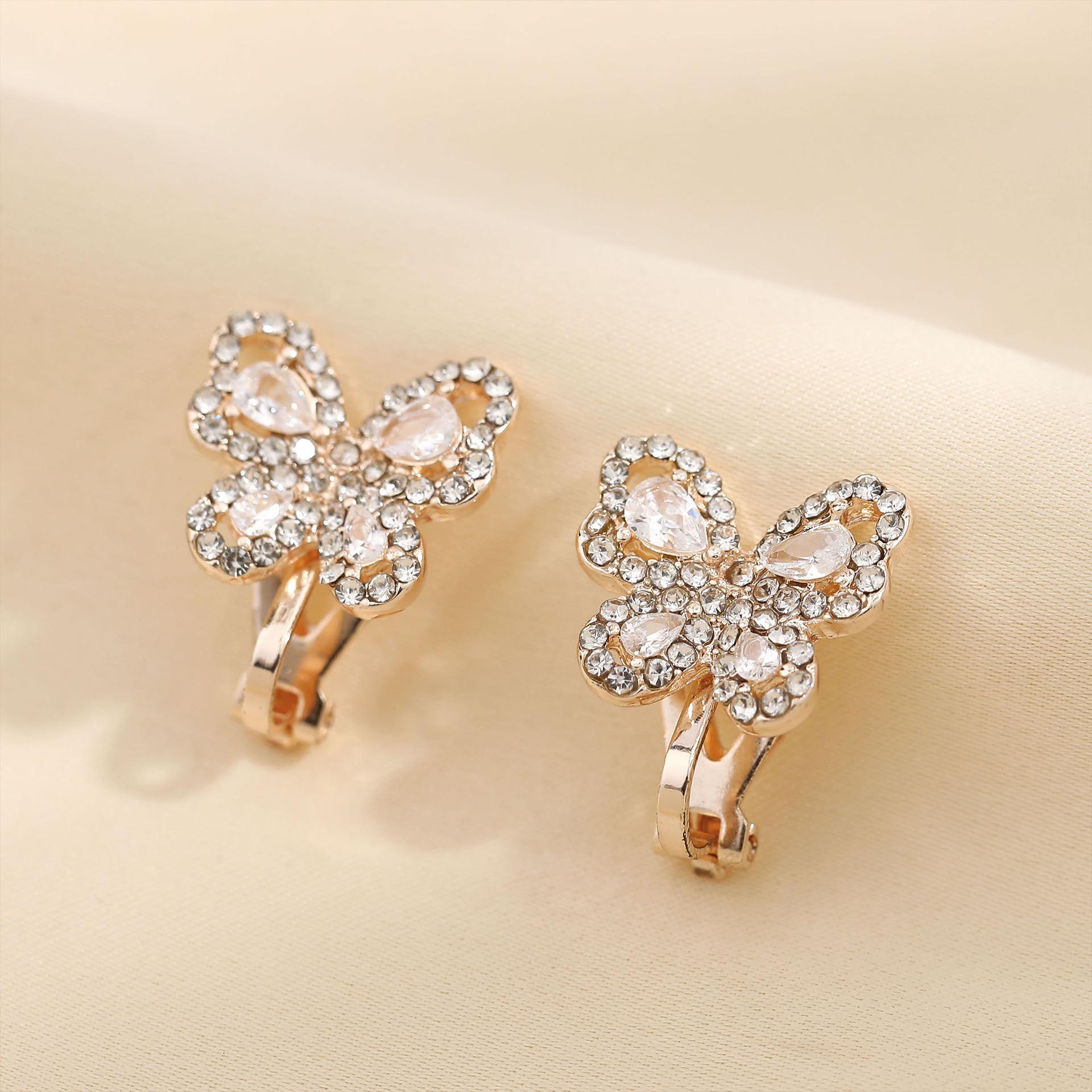 Fashion Earrings, Personalized Light Luxury Butterfly Full Diamond Ear Clip Jewelry
Fashion Earrings, Personalized Light Luxury Butterfly Full Diamond Ear Clip Jewelry