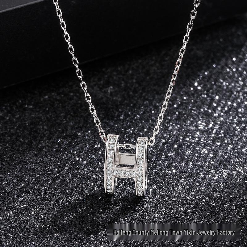 Ожерелье-ключица H из стерлингового серебра 925 пробы для женщин - Простое, элегантное, трендовое платиновый
Ожерелье-ключица H из стерлингового серебра 925 пробы для женщин - Простое, элегантное, трендовое платиновый