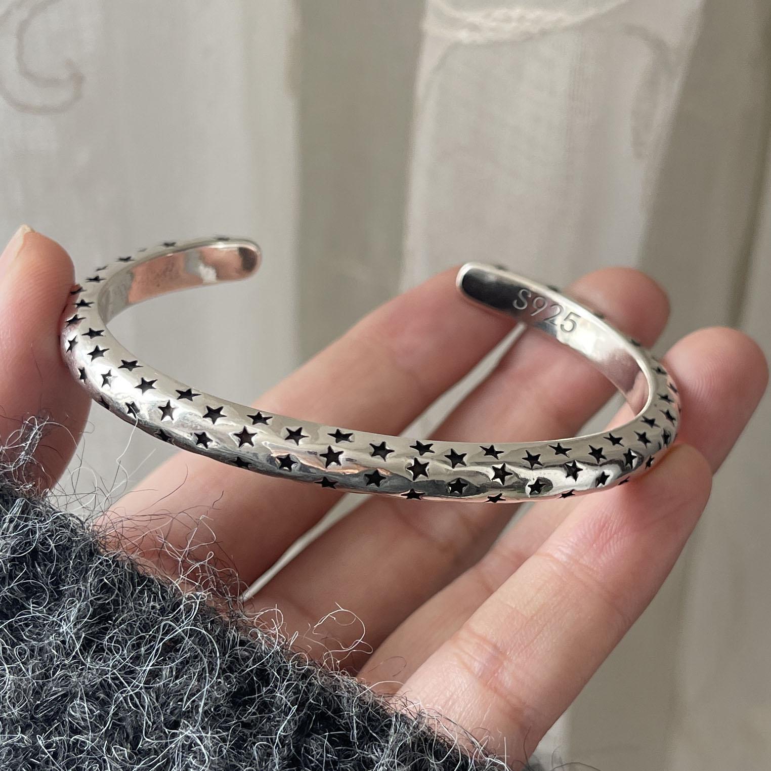 100% Solid 925 Sterling Silver Retro Bracelet for Women Men Vintage Handmade Black Star Bracelet Birthday Gift
100% Solid 925 Sterling Silver Retro Bracelet for Women Men Vintage Handmade Black Star Bracelet Birthday Gift