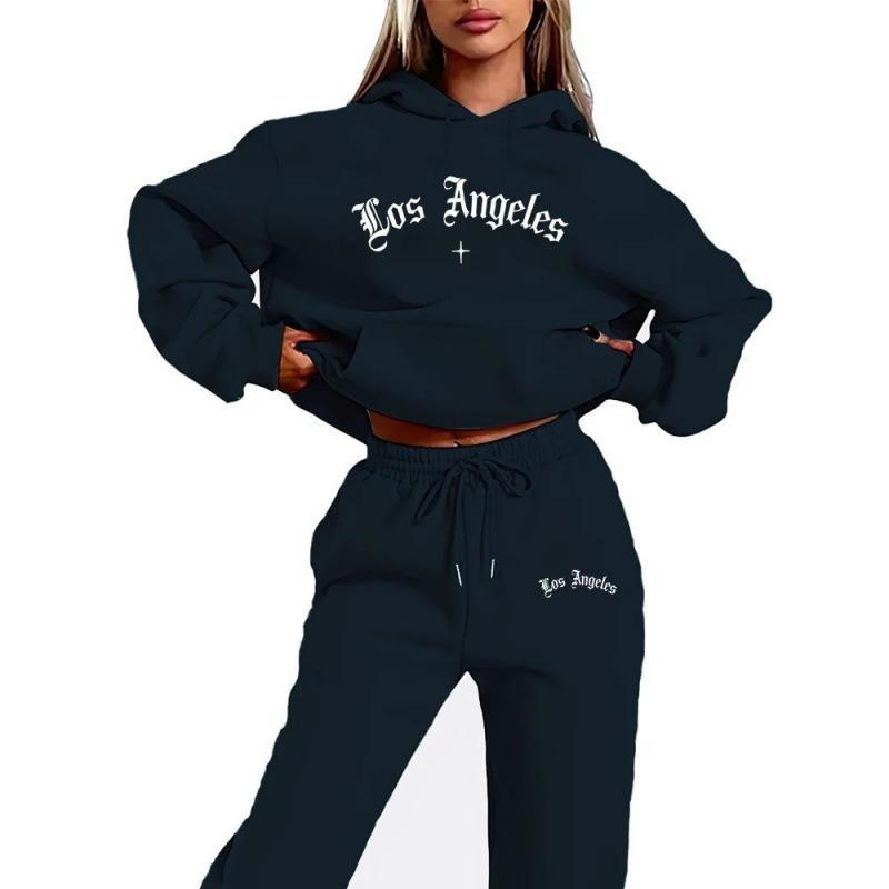 European-Size Women s Casual Polyester Tracksuit M темно-синього кольору
European-Size Women s Casual Polyester Tracksuit M темно-синього кольору
