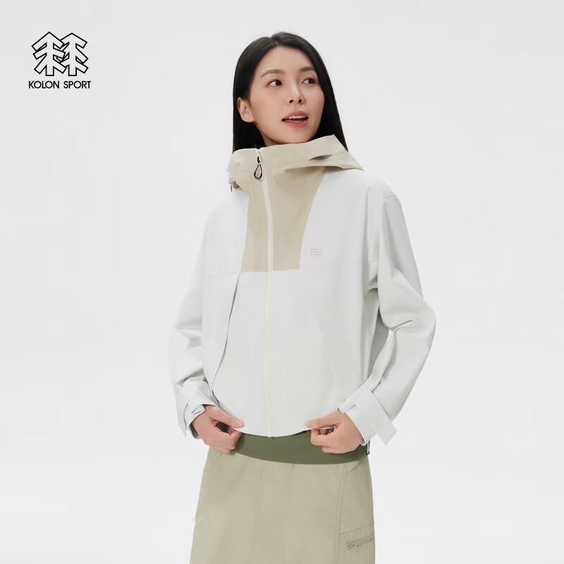 KOLON SPORT Women s Outdoor 3L Waterproof Jacket L
KOLON SPORT Women s Outdoor 3L Waterproof Jacket L