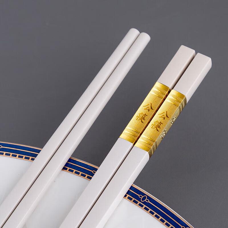 ZLIII Alloy Public Chopsticks Set
ZLIII Alloy Public Chopsticks Set