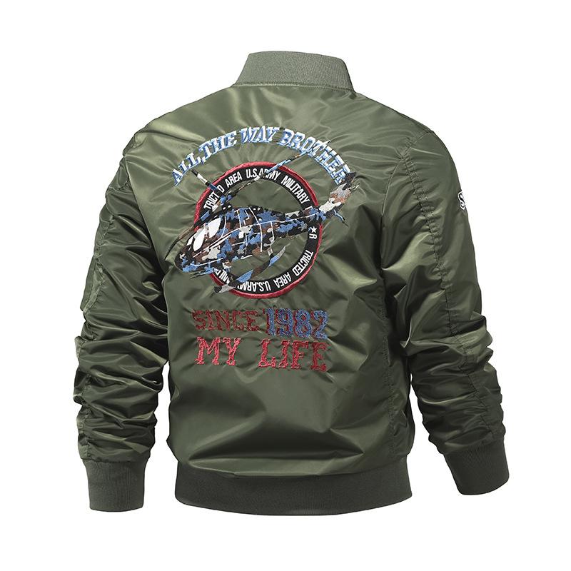 Осенне-зимнее пальто, куртка-бомбер с вышивкой в виде самолета, мужская летная куртка 4XL
Осенне-зимнее пальто, куртка-бомбер с вышивкой в виде самолета, мужская летная куртка 4XL