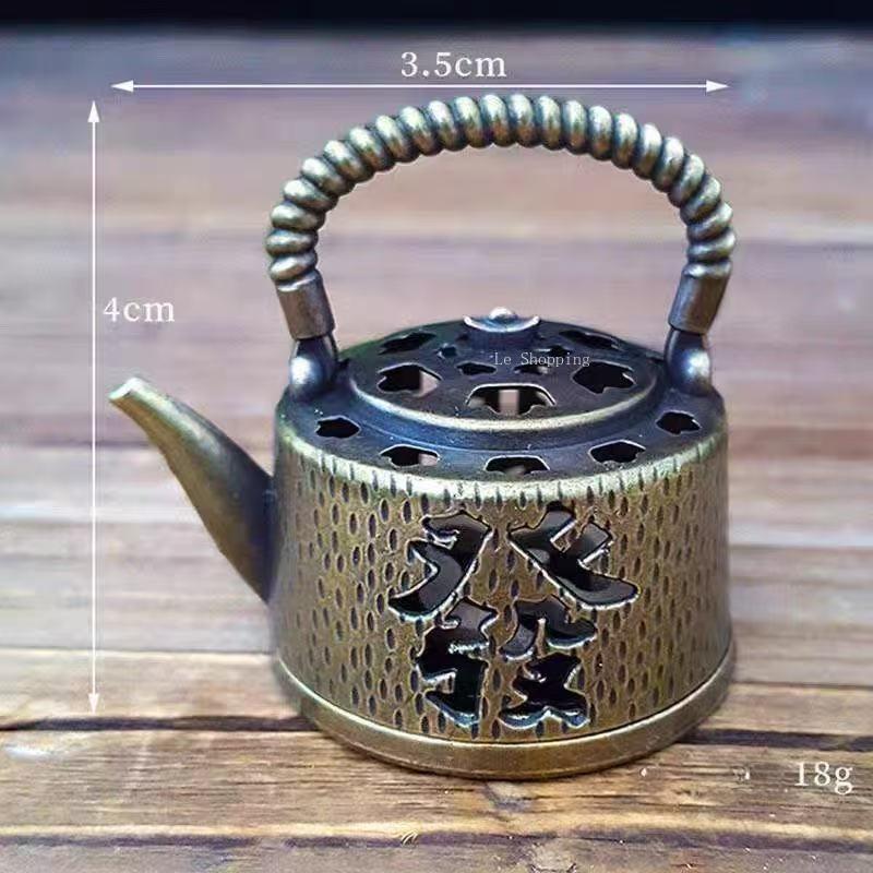 Teapot Shaped Alloy Small Incense Burner Indoor Incense Religious Items Household Display and Decoration Bronze Color Censer
Teapot Shaped Alloy Small Incense Burner Indoor Incense Religious Items Household Display and Decoration Bronze Color Censer
