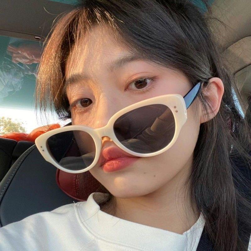 UV400 Sunglasses White Cat Eye Sunglasses Fashion Eyewear Unisex Street Sunglasses For Daily Wear Street Fashion Outdoor
UV400 Sunglasses White Cat Eye Sunglasses Fashion Eyewear Unisex Street Sunglasses For Daily Wear Street Fashion Outdoor