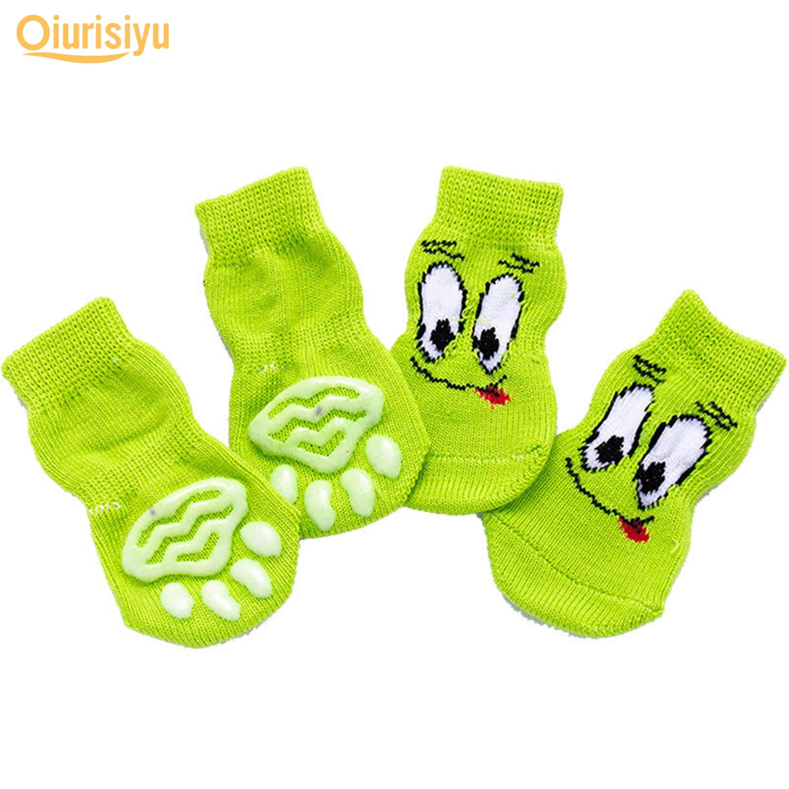 Тёплые нескользящие носочки для домашних питомцев 4штуки в комплекте S
Тёплые нескользящие носочки для домашних питомцев 4штуки в комплекте S