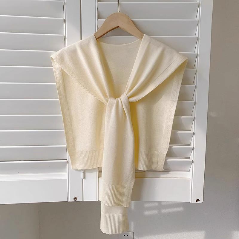 Women s Trendy Knitted Shawl Cardigan: Solid Color, Neck Protection, Perfect for Spring and Autumn
Women s Trendy Knitted Shawl Cardigan: Solid Color, Neck Protection, Perfect for Spring and Autumn