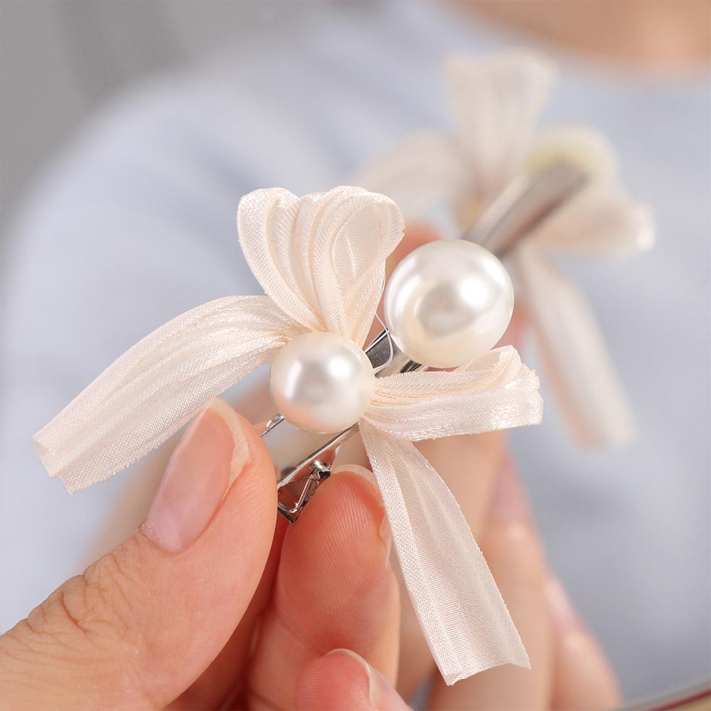 Y2k Bowknot Hair Clips Trendy Bangs Pearl Clips Cute Bow Pearl Hairpin Hair Accessories
Y2k Bowknot Hair Clips Trendy Bangs Pearl Clips Cute Bow Pearl Hairpin Hair Accessories