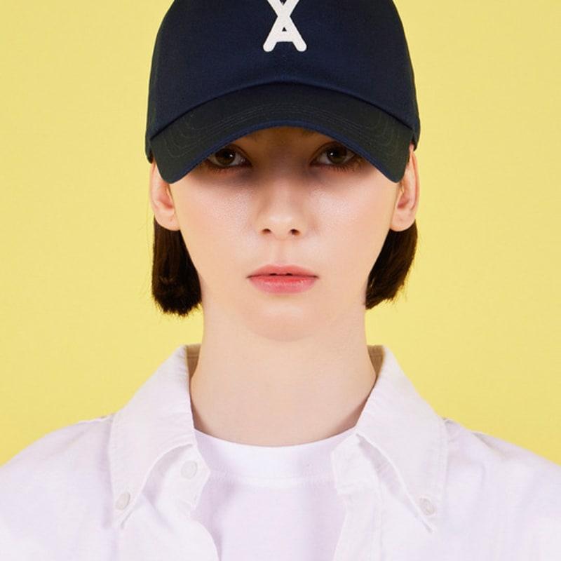 VARZAR VA Applique Overfit Ball Cap Navy FREE
VARZAR VA Applique Overfit Ball Cap Navy FREE