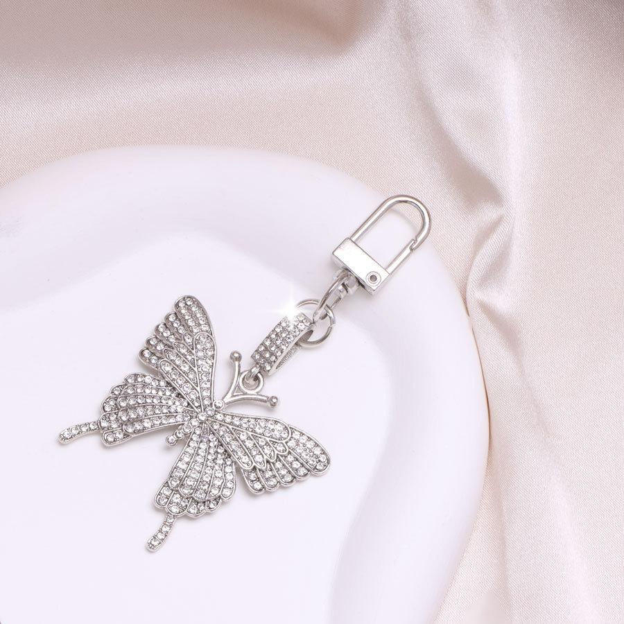 Sparkling Rhinestone Butterfly Shaped Keychain Animal Alloy Key Ring Bag Backpack Charm Car Key Pendant Accessories for Women 6 cm
Sparkling Rhinestone Butterfly Shaped Keychain Animal Alloy Key Ring Bag Backpack Charm Car Key Pendant Accessories for Women 6 cm
