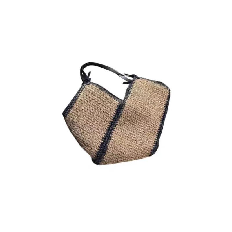 Super fire French niche retro woven bag women s new trendy large-capacity beach shoulder messenger bag
Super fire French niche retro woven bag women s new trendy large-capacity beach shoulder messenger bag