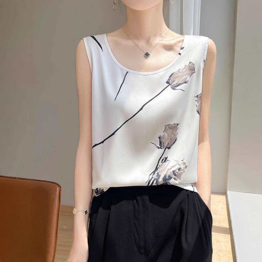 Women s Sexy Satin Silk Tank Top - Summer Print, Round Neck Inner Wear XXL (135-150 lbs)
Women s Sexy Satin Silk Tank Top - Summer Print, Round Neck Inner Wear XXL (135-150 lbs)