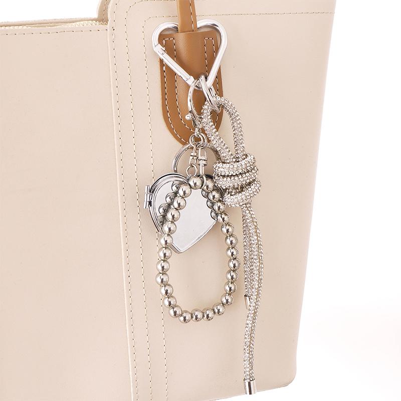 Cute Heart Phone Charm Pendant Keychain Universal Mobile Phone Anti Loss Lanyard Exquisite Backpack Decoration Gifts A2
Cute Heart Phone Charm Pendant Keychain Universal Mobile Phone Anti Loss Lanyard Exquisite Backpack Decoration Gifts A2
