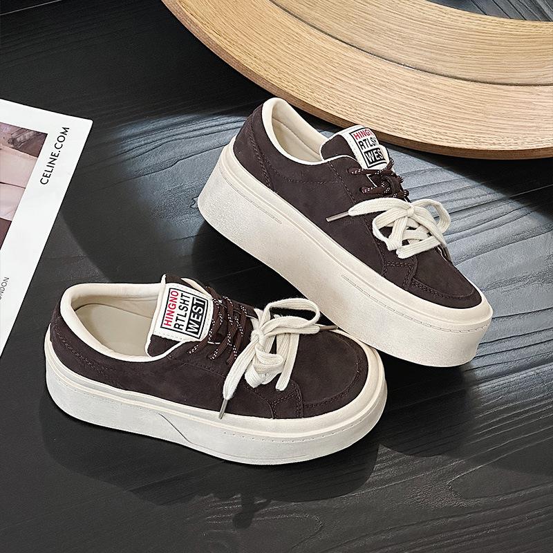 Женские флисовые двухцветные кроссовки на толстой подошве с круглым носком, увеличивающие рост - издание Осень/Зима 2025 38
Женские флисовые двухцветные кроссовки на толстой подошве с круглым носком, увеличивающие рост - издание Осень/Зима 2025 38