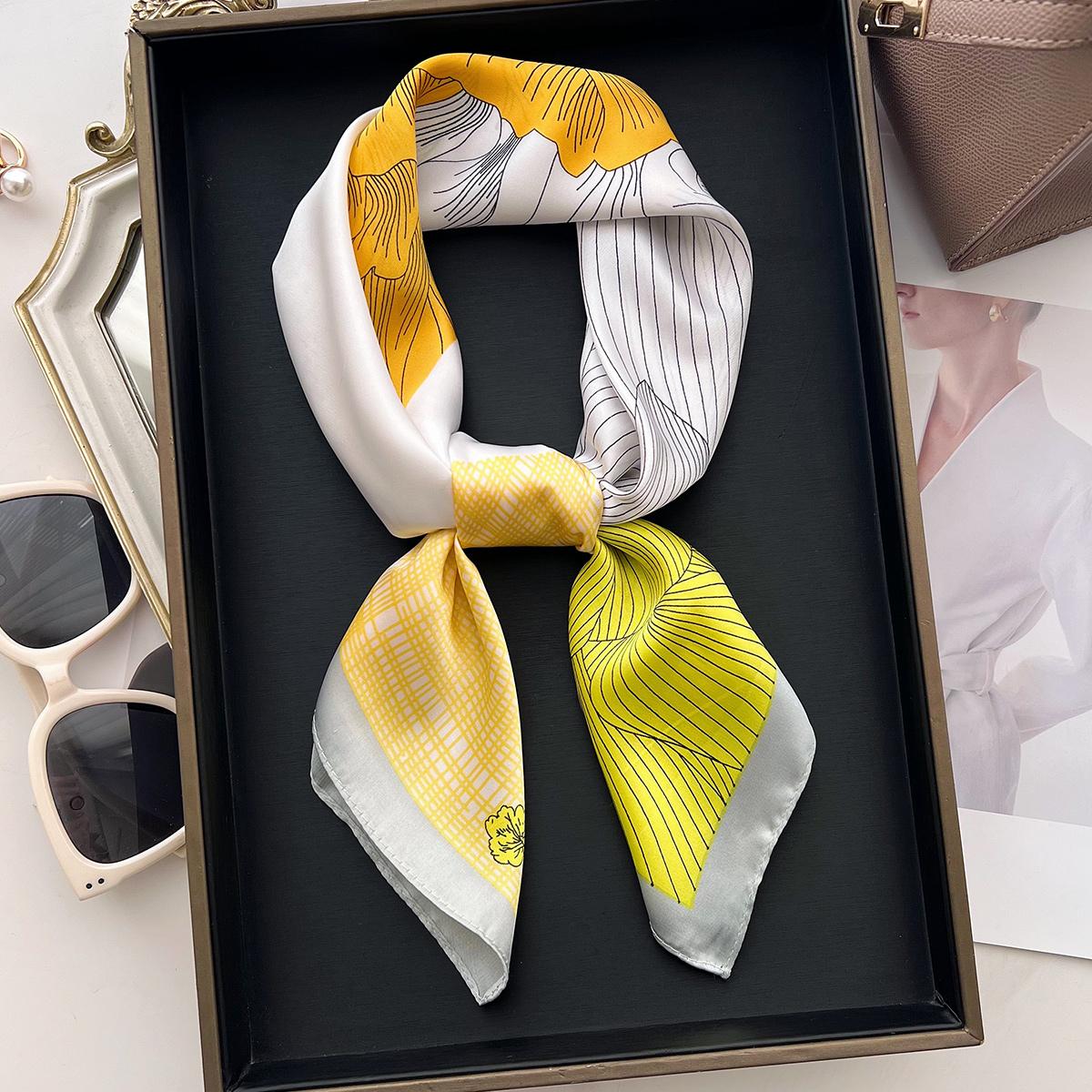 1pc Square Scarf Women‘s Soft Satin Bandanna Luxury Print Bag Scarves Head Band Fashion Lady Hair Wrap Female Neckerchief Hijab
1pc Square Scarf Women‘s Soft Satin Bandanna Luxury Print Bag Scarves Head Band Fashion Lady Hair Wrap Female Neckerchief Hijab