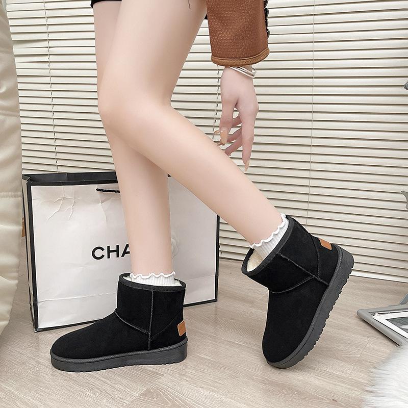 Утепленные зимние ботинки женские зимний тренд универсальные бархатные утепленные Северо-восточные снежные хлопковые утепленные хлопковые ботинки 41 чёрный
Утепленные зимние ботинки женские зимний тренд универсальные бархатные утепленные Северо-восточные снежные хлопковые утепленные хлопковые ботинки 41 чёрный