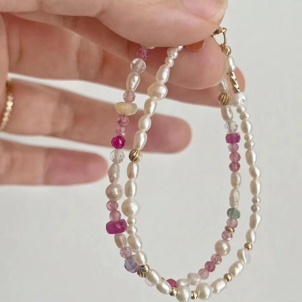 Women s Handmade Color Bead Summer Simple Bracelet pink
Women s Handmade Color Bead Summer Simple Bracelet pink