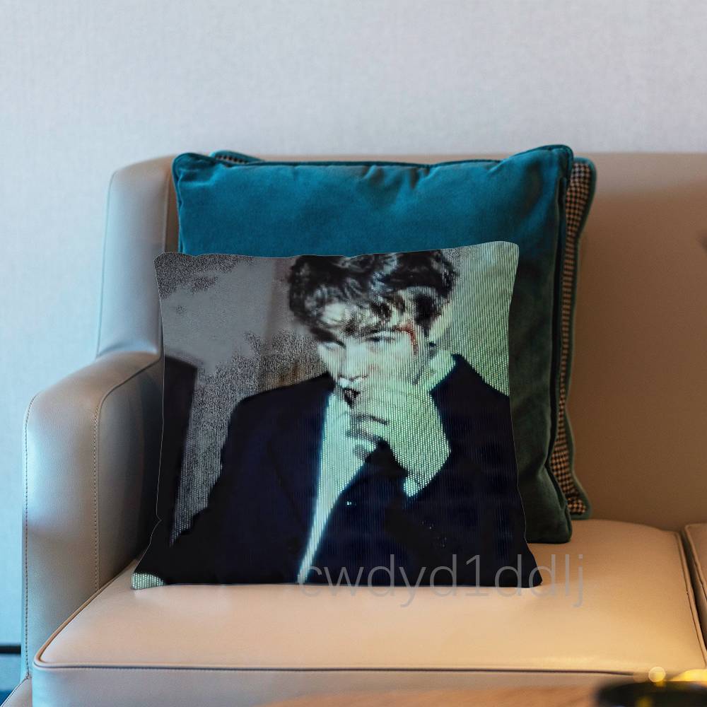 The Kid LLaroi Before I Forget Pillow Case Short Plush Sofa Decorative Gift Home Doublesided Printing Cushio 30x30cm
The Kid LLaroi Before I Forget Pillow Case Short Plush Sofa Decorative Gift Home Doublesided Printing Cushio 30x30cm