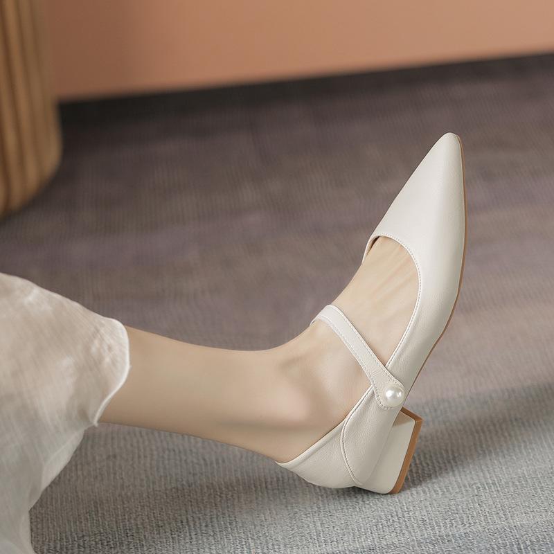 Leather flat for Huizhou women s shoes Su Yinyin same single shoes pointed low heel spring new Mary Jane shoes 40
Leather flat for Huizhou women s shoes Su Yinyin same single shoes pointed low heel spring new Mary Jane shoes 40