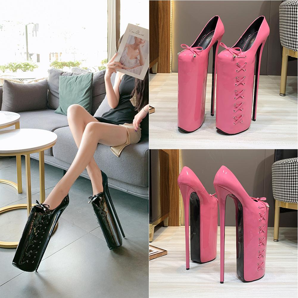 30Cm large size high heels stiletto live streaming host single shoes 35 червоний
30Cm large size high heels stiletto live streaming host single shoes 35 червоний