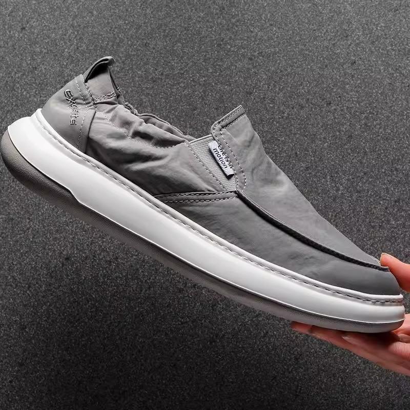 2025 лето новая мужская обувь дышащая ленивая обувь на одной педали повседневная обувь модная универсальная парусиновая обувь мужская спортивная обувь 44
2025 лето новая мужская обувь дышащая ленивая обувь на одной педали повседневная обувь модная универсальная парусиновая обувь мужская спортивная обувь 44