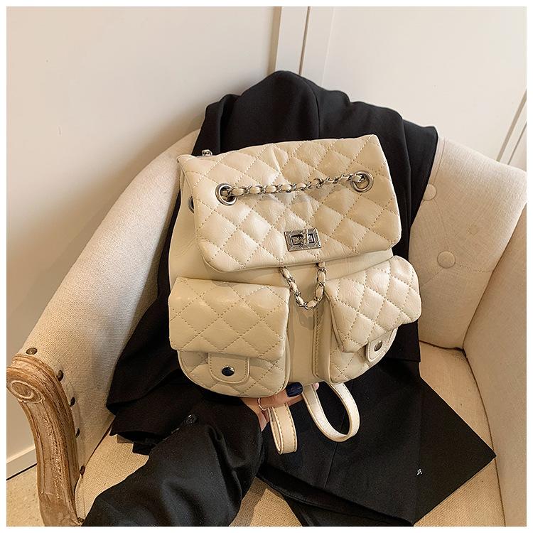 2025 New Fashion Design Backpack Textured Lightweight Travel Bag Large Capacity Rhombus Chain School Bag Women
2025 New Fashion Design Backpack Textured Lightweight Travel Bag Large Capacity Rhombus Chain School Bag Women