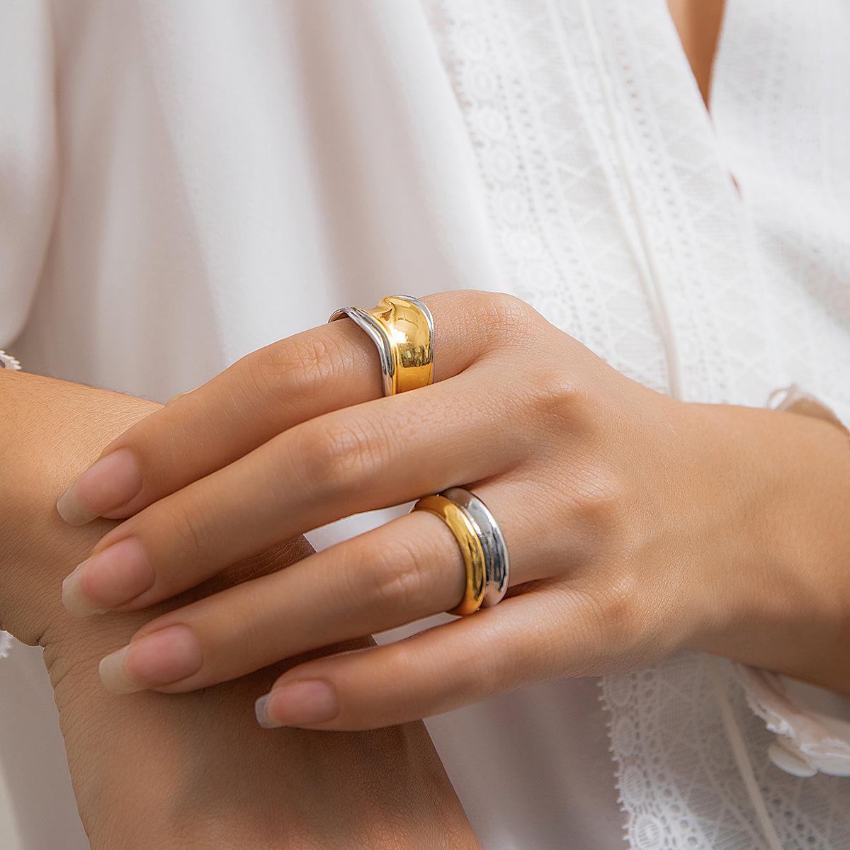Jewelry, personalized geometric metal corrugated ring jewelry, retro irregular exaggerated three-dimensional ring
Jewelry, personalized geometric metal corrugated ring jewelry, retro irregular exaggerated three-dimensional ring