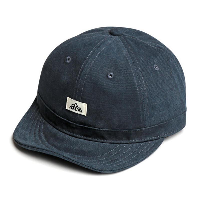 Japanese-style retro short-brim sports cap, new summer duckbill cap, running baseball soft-top hat Adjustable темно-синього кольору
Japanese-style retro short-brim sports cap, new summer duckbill cap, running baseball soft-top hat Adjustable темно-синього кольору