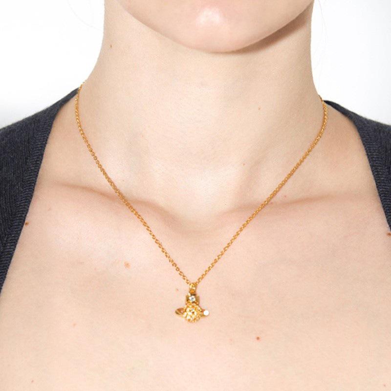 Empress Dowager Vivian Necklace: Luxurious Gold-Plated Copper Women s Jewelry платиновый
Empress Dowager Vivian Necklace: Luxurious Gold-Plated Copper Women s Jewelry платиновый