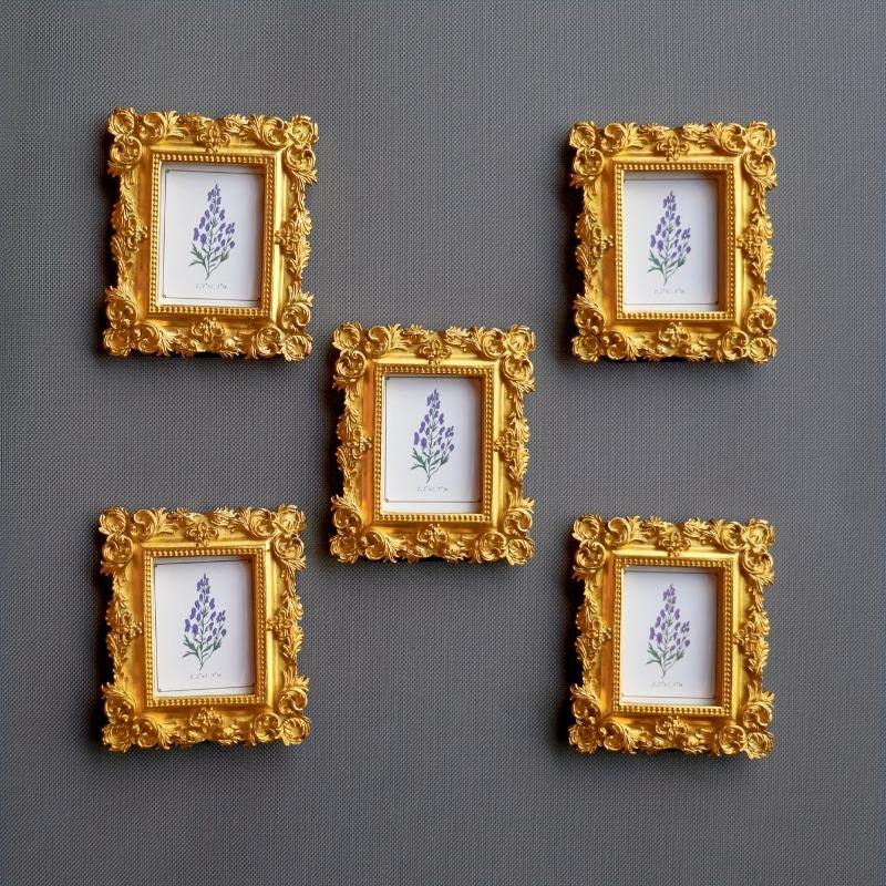 PGY 5-20pcs Elegant Baroque Mini Photo Frames Vintage Floral Golden White Light Luxury Retro Resin Display Frame Ornaments Decor
PGY 5-20pcs Elegant Baroque Mini Photo Frames Vintage Floral Golden White Light Luxury Retro Resin Display Frame Ornaments Decor