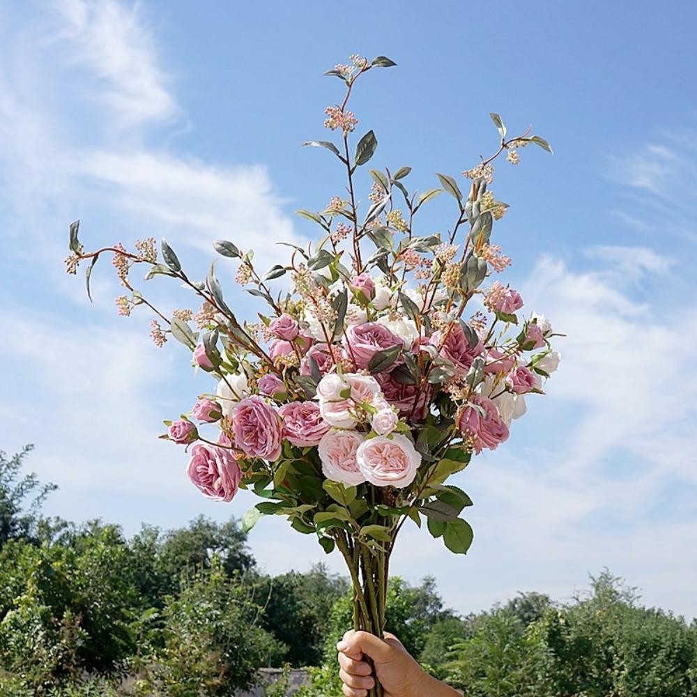 Realistic Artificial Roses Bouquet 6 Heads Simulated Rose Silk Roses Flowers Wedding Party Decor вина червоного кольору
Realistic Artificial Roses Bouquet 6 Heads Simulated Rose Silk Roses Flowers Wedding Party Decor вина червоного кольору