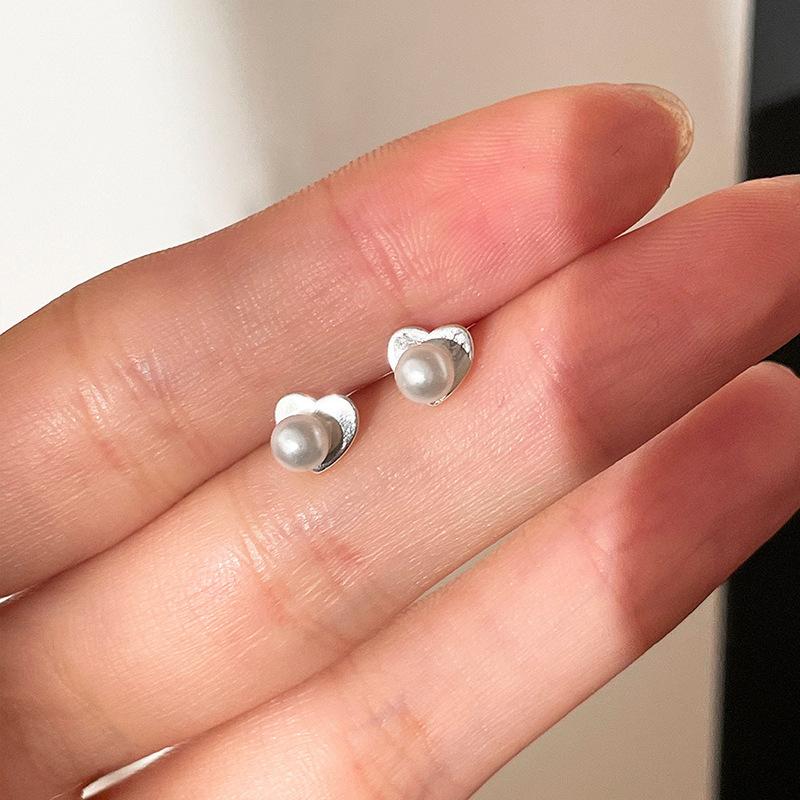 925 Sterling Silver Jewelry Exquisite Pearl Crystal Heart Stud Earrings for Women Wedding Party Jewelry For Girls Friend Gift белый
925 Sterling Silver Jewelry Exquisite Pearl Crystal Heart Stud Earrings for Women Wedding Party Jewelry For Girls Friend Gift белый