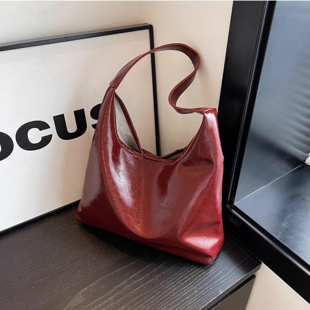 Вместительная женская модная универсальная простая сумка-ведро на плечо с текстурой, школьная сумка-тоут для поездок красный
Вместительная женская модная универсальная простая сумка-ведро на плечо с текстурой, школьная сумка-тоут для поездок красный