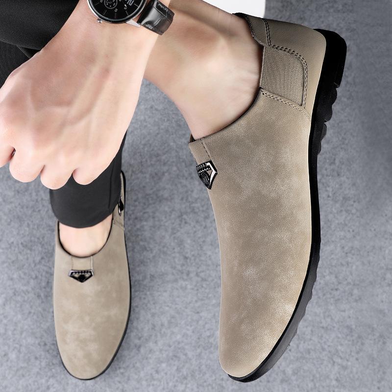 Men s shoes 2025 summer new British style retro men s casual leather shoes Korean version pointed flat foot lazy shoes 46
Men s shoes 2025 summer new British style retro men s casual leather shoes Korean version pointed flat foot lazy shoes 46