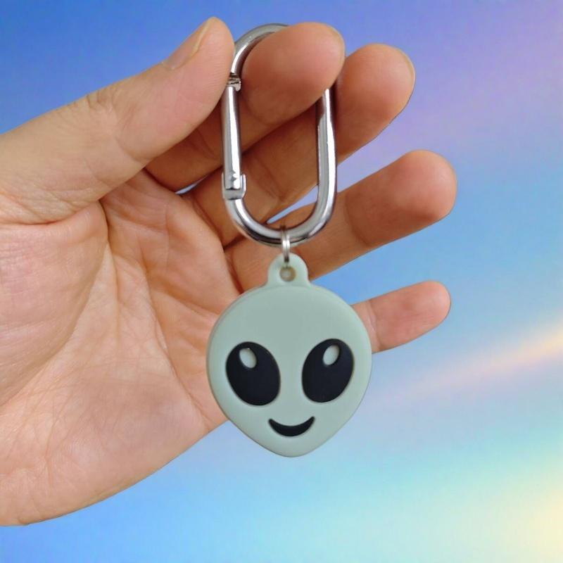 Cartoon Silicone Soft Case for Apple Airtags Locator Tracker Anti-Scratch Device Keychain Ghost Protective Cover Anti-lost Case
Cartoon Silicone Soft Case for Apple Airtags Locator Tracker Anti-Scratch Device Keychain Ghost Protective Cover Anti-lost Case