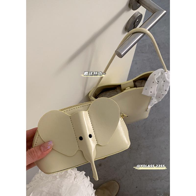 Summer fashion underarm bag women s new simple bucket bag shoulder bag free change messenger bag
Summer fashion underarm bag women s new simple bucket bag shoulder bag free change messenger bag