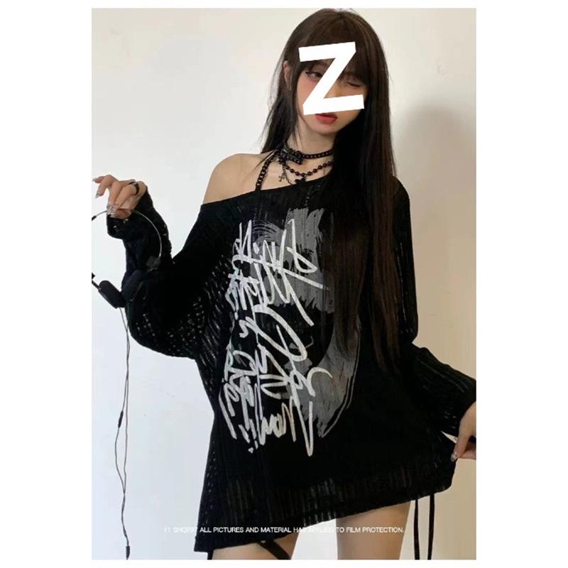 Женский белый летний топ-накидка свободного кроя с длинным рукавом и принтом граффити Extra Large чёрный
Женский белый летний топ-накидка свободного кроя с длинным рукавом и принтом граффити Extra Large чёрный