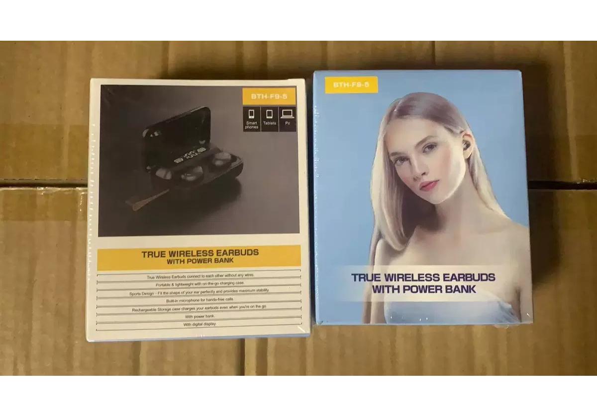 M10 Wireless Bluetooth Earbuds - Huaqiangbei F9 Series with Digital Display (Models: M90, F9-5, M25, M19, M28).
M10 Wireless Bluetooth Earbuds - Huaqiangbei F9 Series with Digital Display (Models: M90, F9-5, M25, M19, M28).