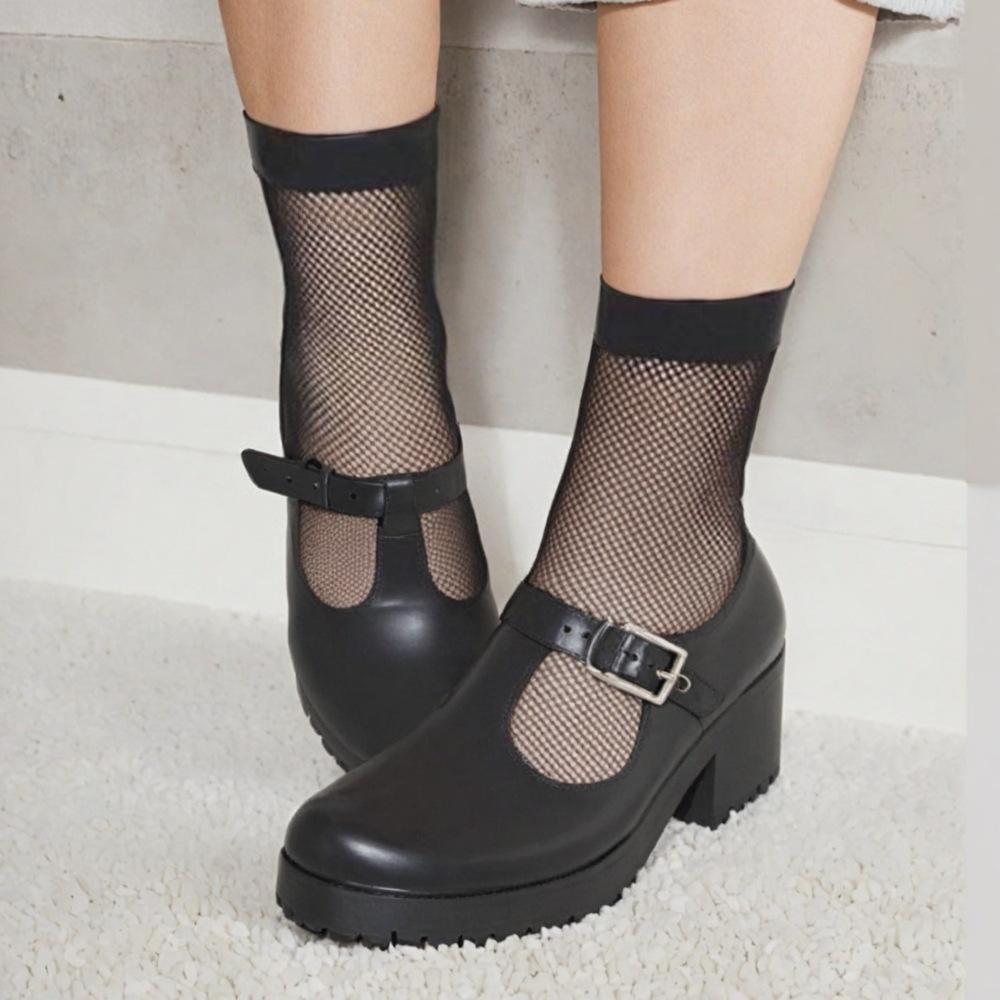 Summer fine mesh lace short fishnet stockings Breathable short stockings Invisible socks, large size, black ribbed cuff short socks Average Size
Summer fine mesh lace short fishnet stockings Breathable short stockings Invisible socks, large size, black ribbed cuff short socks Average Size