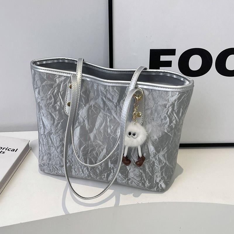 Large Capacity Soft Fabric Stylish Tote Bag For Daily Commute And Classes In Multiple Colors Silver
Large Capacity Soft Fabric Stylish Tote Bag For Daily Commute And Classes In Multiple Colors Silver