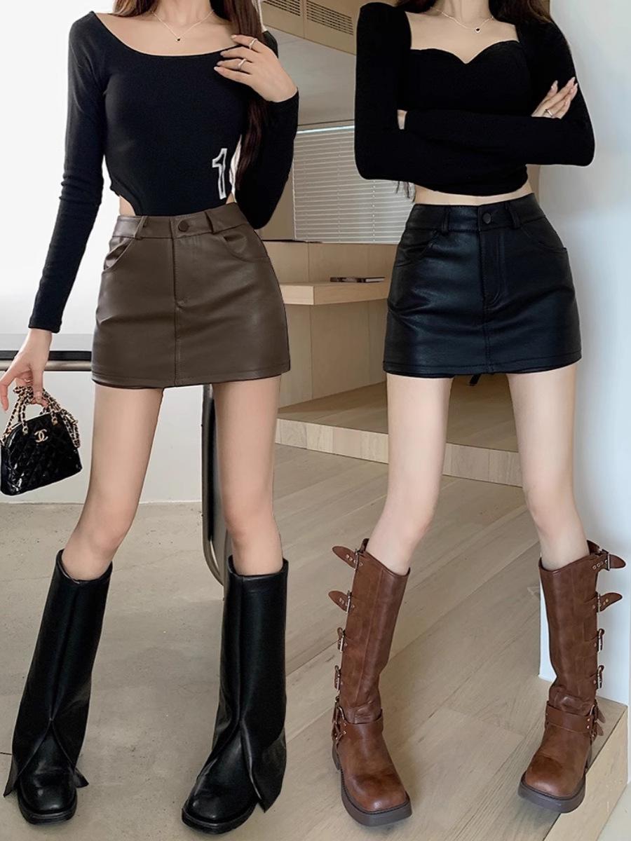 Spicy Girl High-Waisted Coffee Leather Mini Skirt: Plus Size, Slimming, Bodycon for Women s Autumn and Winter Wardrobe. 2XL
Spicy Girl High-Waisted Coffee Leather Mini Skirt: Plus Size, Slimming, Bodycon for Women s Autumn and Winter Wardrobe. 2XL