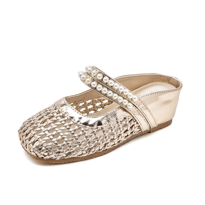 2026 summer new French inner height increase children s shoes hollow bag head tow muller shoes cool slippers 26 (inner length of shoe 17cm) золотой
2026 summer new French inner height increase children s shoes hollow bag head tow muller shoes cool slippers 26 (inner length of shoe 17cm) золотой