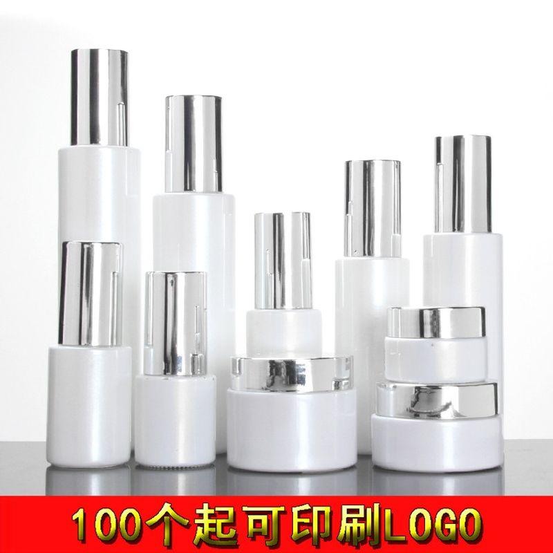 Pure Dew Lotion Cosmetics Cream Bottle Milk Beauty Salon Bottle Spray Bottle Pump Bottle Pearl White Bright Silver 100g - White Tube - Silver Cap
Pure Dew Lotion Cosmetics Cream Bottle Milk Beauty Salon Bottle Spray Bottle Pump Bottle Pearl White Bright Silver 100g - White Tube - Silver Cap