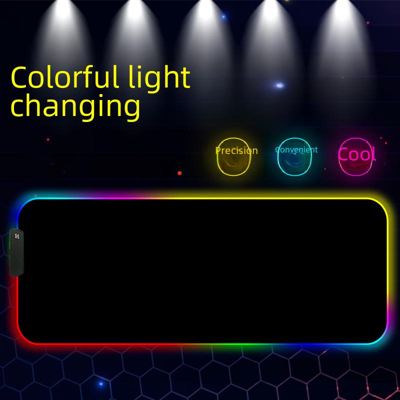 Коврик для игровой мыши со светодиодной подсветкой RGB и замком по краю — большой коврик для киберспорта и использования в офисе Black waterproof luminous pad
Коврик для игровой мыши со светодиодной подсветкой RGB и замком по краю — большой коврик для киберспорта и использования в офисе Black waterproof luminous pad