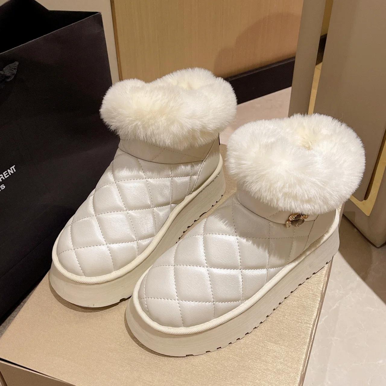 Зимові жіночі снігові черевики на платформі Теплі короткі черевики Пухнасті ботильйони Trend Outdoor Жіноче повсякденне м’яке взуття 35-40 35
Зимові жіночі снігові черевики на платформі Теплі короткі черевики Пухнасті ботильйони Trend Outdoor Жіноче повсякденне м’яке взуття 35-40 35