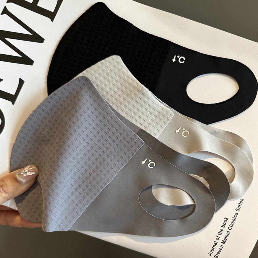 Anti-UV Ice Silk Mask Traceless Anti-sun Mask Hot Sale Face Veil Summer світло-зелений колір
Anti-UV Ice Silk Mask Traceless Anti-sun Mask Hot Sale Face Veil Summer світло-зелений колір