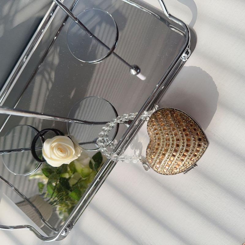 High-end fashion diamond-encrusted dinner bag, small exquisite shiny dress bag, light luxury dance bag
High-end fashion diamond-encrusted dinner bag, small exquisite shiny dress bag, light luxury dance bag
