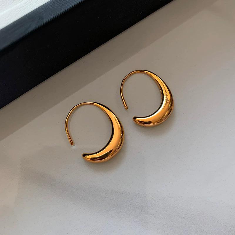 Xu I is dazzling, Zhao Ruth has the same high-end earrings for women s high-end sense k real gold electroplated earrings, versatile ear jewelry.
Xu I is dazzling, Zhao Ruth has the same high-end earrings for women s high-end sense k real gold electroplated earrings, versatile ear jewelry.